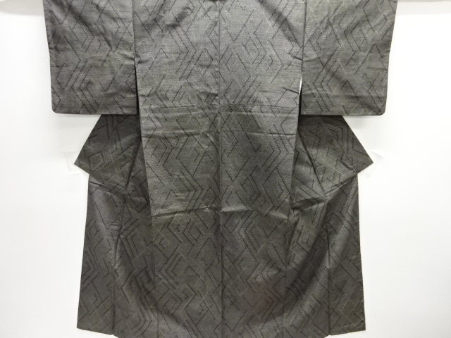JAPANESE KIMONO / SILK / TOKAMACHI TSUMUGI / WOVEN GEOMETRIC PATTERN